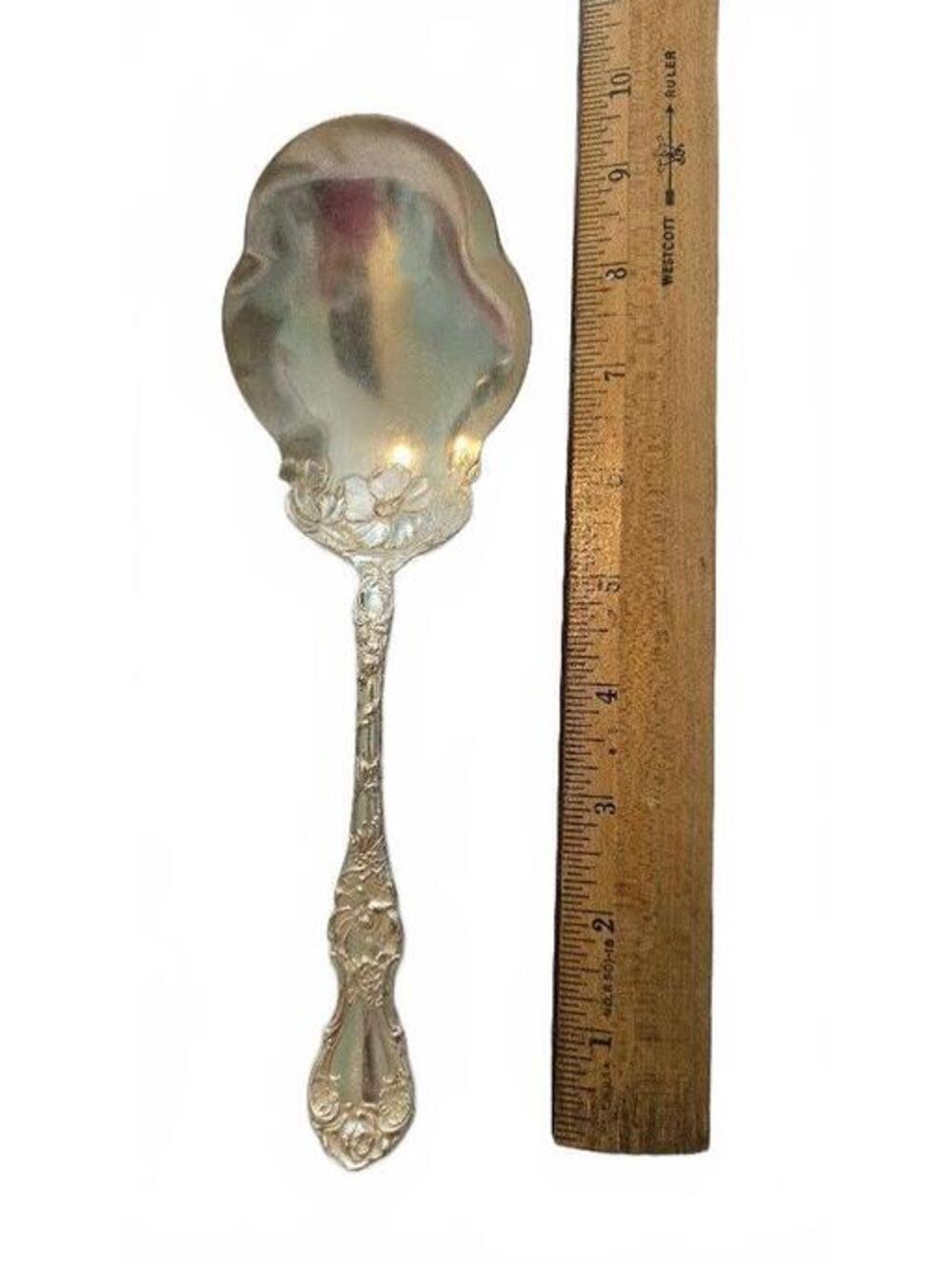 Circa 1903 Antique R Wallace Floral Silverplate Berry Spoon